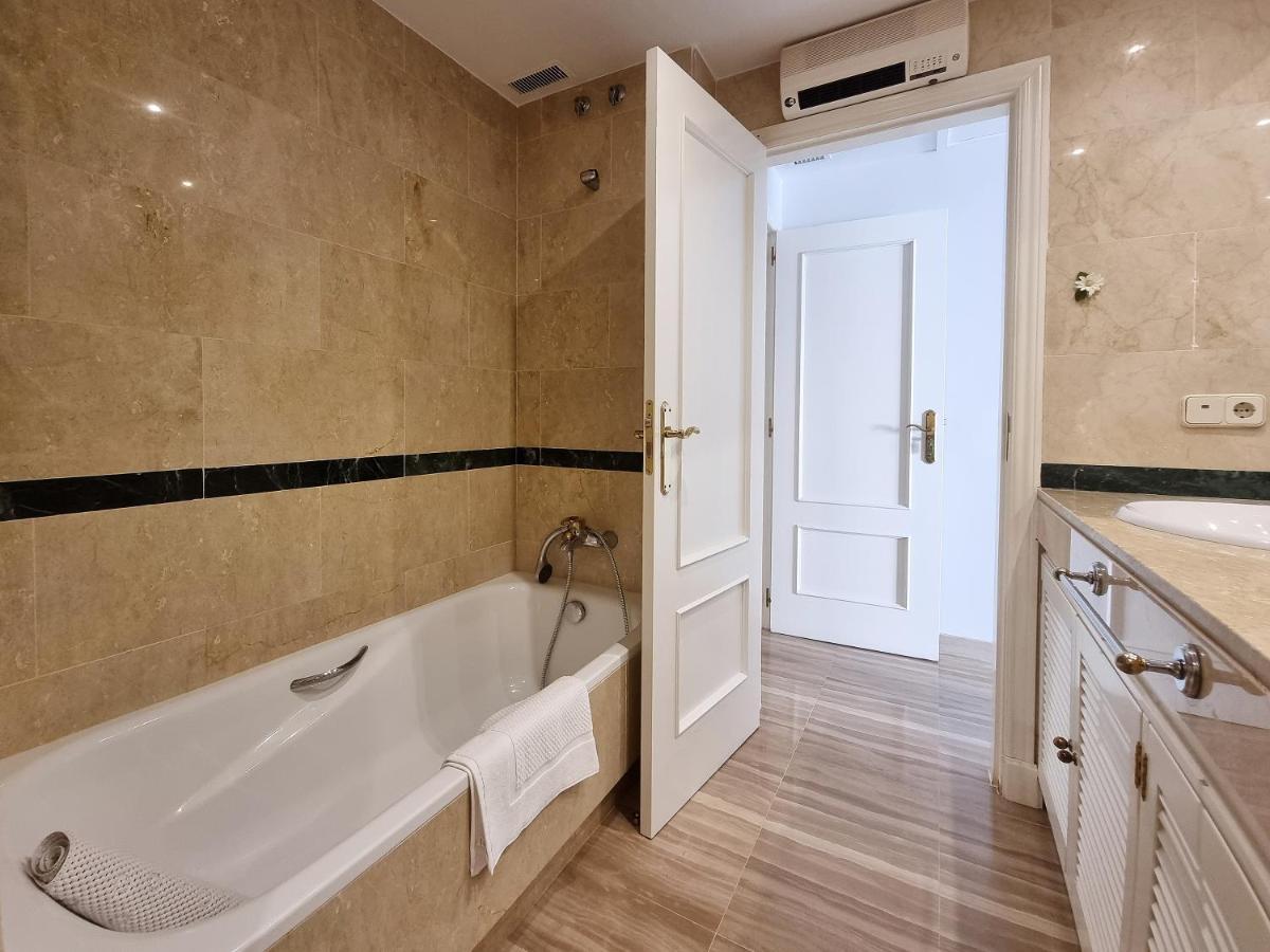 Luxury Hacienda Playa Appartement Marbella Buitenkant foto