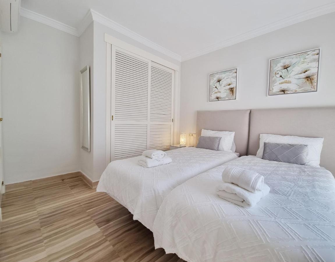 Luxury Hacienda Playa Appartement Marbella Buitenkant foto