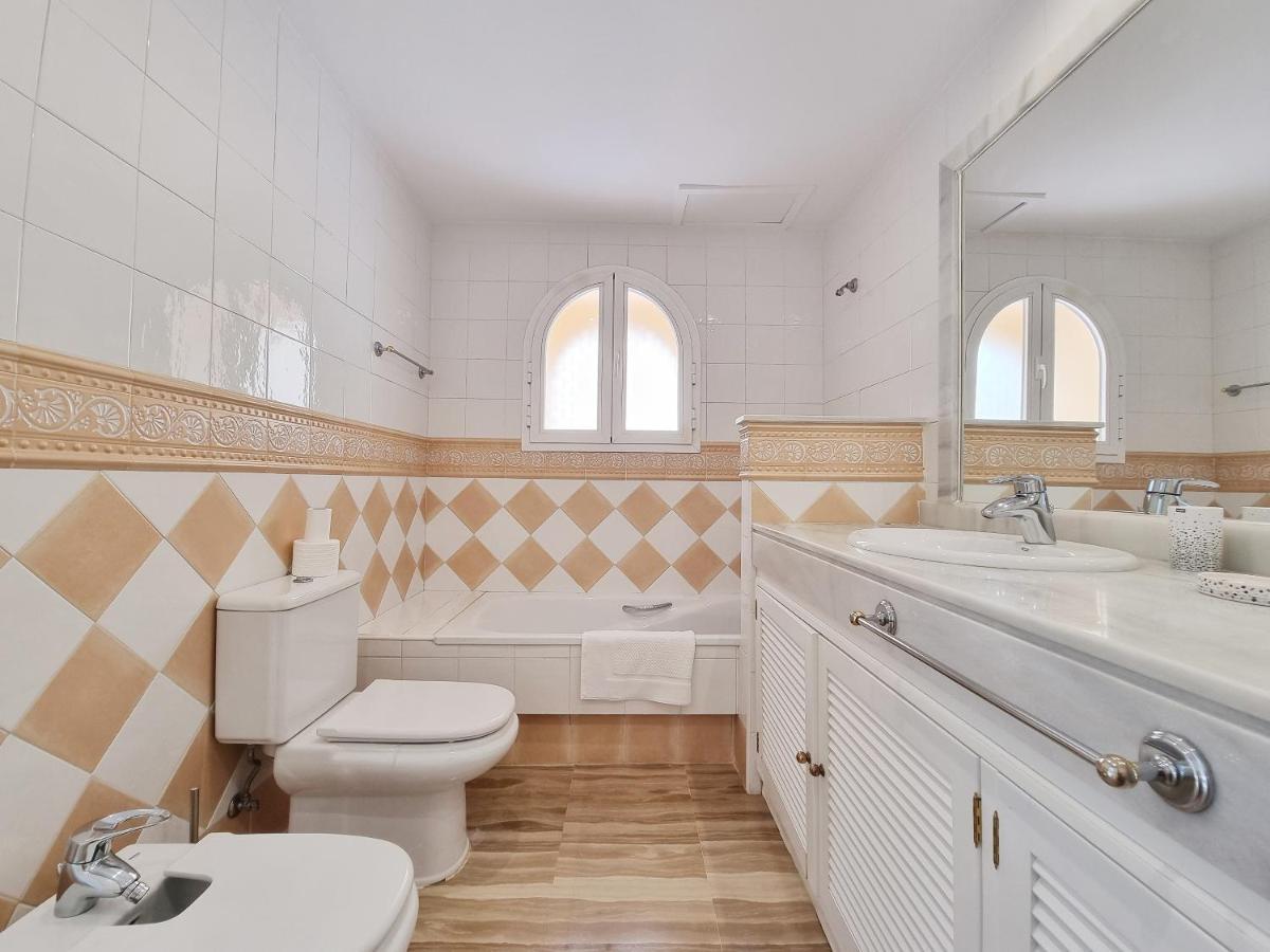 Luxury Hacienda Playa Appartement Marbella Buitenkant foto
